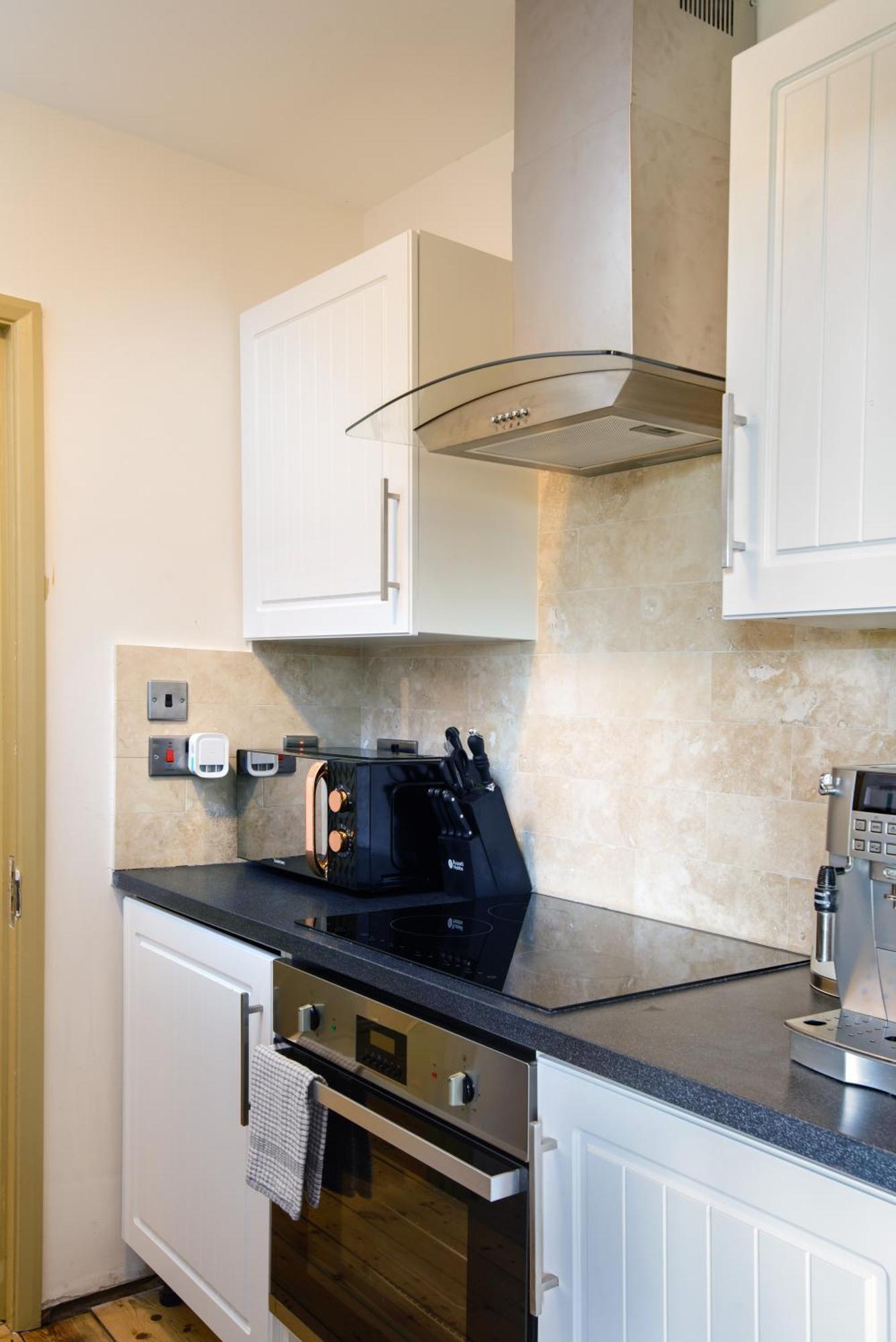Deluxe 4 Or 5 Bed House With Hot Tub, Cinema Room Sleeps 15 Saffron Walden Exterior foto