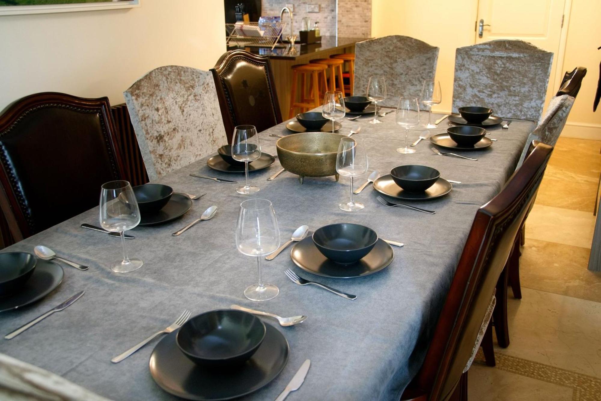 Deluxe 4 Or 5 Bed House With Hot Tub, Cinema Room Sleeps 15 Saffron Walden Exterior foto